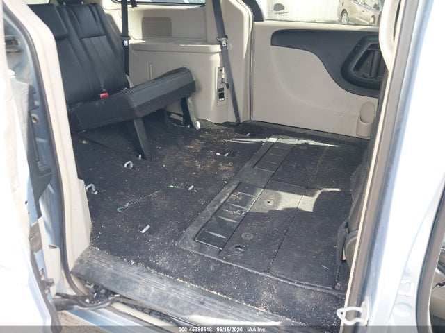 45380518 :رقم المزاد ، 2C4RC1BG8DR708930 vin ، 2013 Chrysler Town & Country Touring مزاد بيع