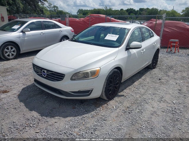 Продажа на аукционе авто 2015 Volvo S60 T5 Platinum, vin: YV140MFM1F1355727, номер лота: 45380531