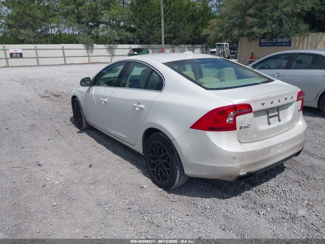 Продажа на аукционе авто 2015 Volvo S60 T5 Platinum, vin: YV140MFM1F1355727, номер лота: 45380531