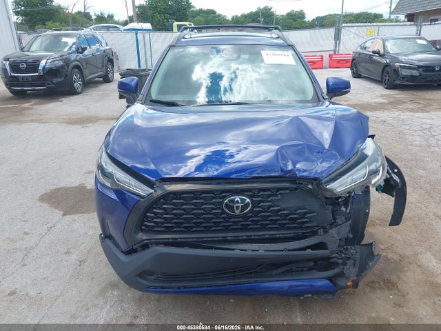 Продаж на аукціоні авто 2022 Toyota Corolla Cross Le, vin: 7MUBAABG8NV002465, номер лоту: 45380584