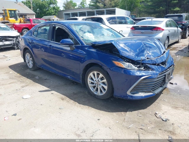 Продажа на аукционе авто 2023 Toyota Camry Le, vin: 4T1R11BK4PU095329, номер лота: 45380608