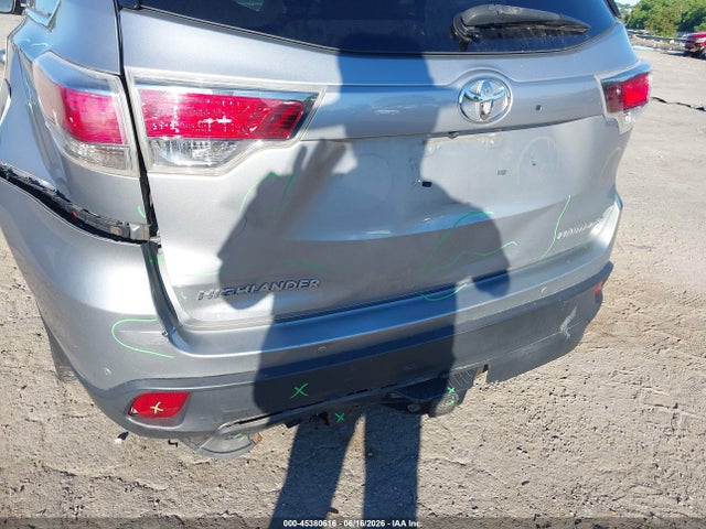 5TDDKRFH3FS192419 Toyota Highlander Limited Platinum V6