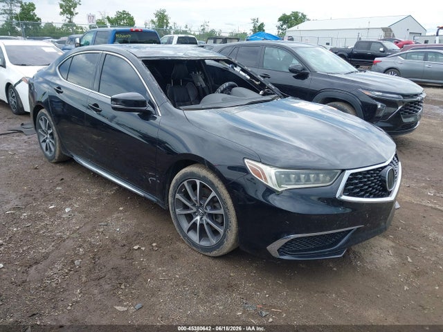 45380642 :رقم المزاد ، 19UUB3F51JA005737 vin ، 2018 Acura Tlx Tech Pkg مزاد بيع