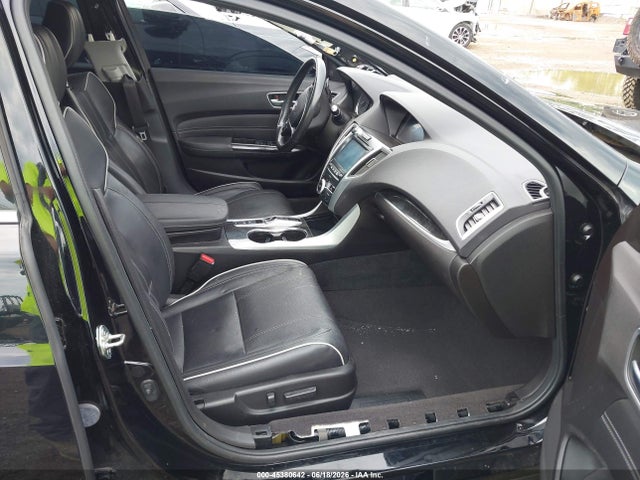 45380642 :رقم المزاد ، 19UUB3F51JA005737 vin ، 2018 Acura Tlx Tech Pkg مزاد بيع