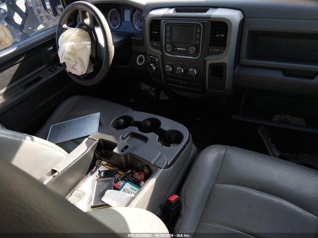 45380665 :رقم المزاد ، 3C6RR6KT3HG520845 vin ، 2017 Ram 1500 Express  4x2 5'7 Box مزاد بيع