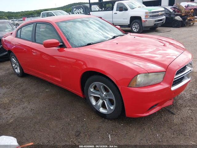 45380669 :رقم المزاد ، 2C3CDXHG5EH322295 vin ، 2014 Dodge Charger Sxt مزاد بيع