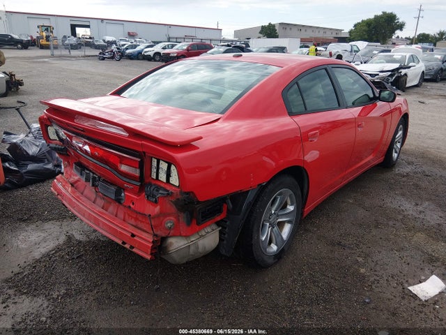 45380669 :رقم المزاد ، 2C3CDXHG5EH322295 vin ، 2014 Dodge Charger Sxt مزاد بيع
