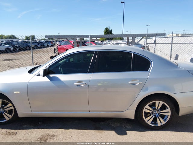 2008 Bmw 528i მანქანა იყიდება აუქციონზე, vin: WBANU53508C114621, აუქციონის ნომერი: 45380680