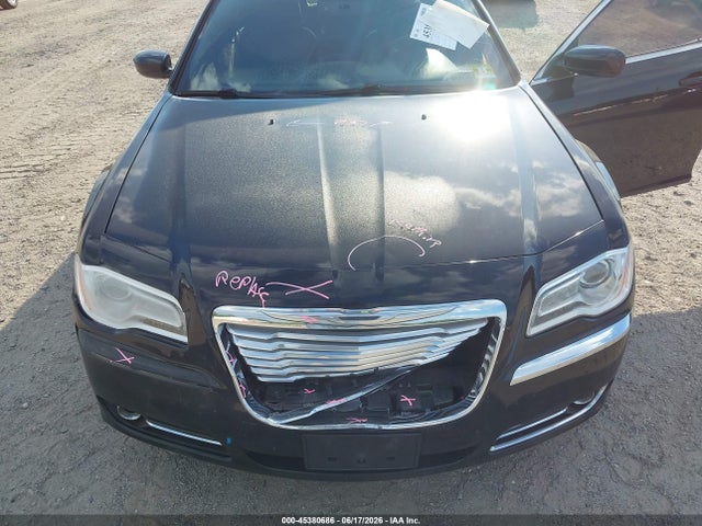 Продажа на аукционе авто 2013 Chrysler 300 Motown, vin: 2C3CCARG4DH528088, номер лота: 45380686