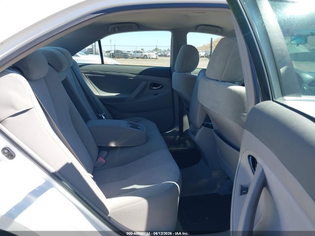 2010 Toyota Camry Le მანქანა იყიდება აუქციონზე, vin: 4T1BF3EK9AU544327, აუქციონის ნომერი: 45380734