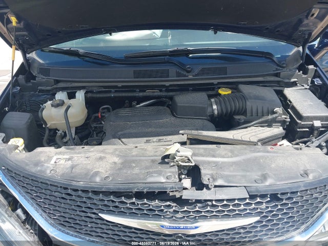 2C4RC1EG2LR251042 Chrysler Pacifica Touring L Plus
