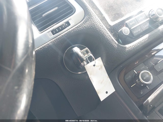 2013 Volkswagen Touareg Tdi Executive მანქანა იყიდება აუქციონზე, vin: WVGEP9BP4DD012209, აუქციონის ნომერი: 45380774