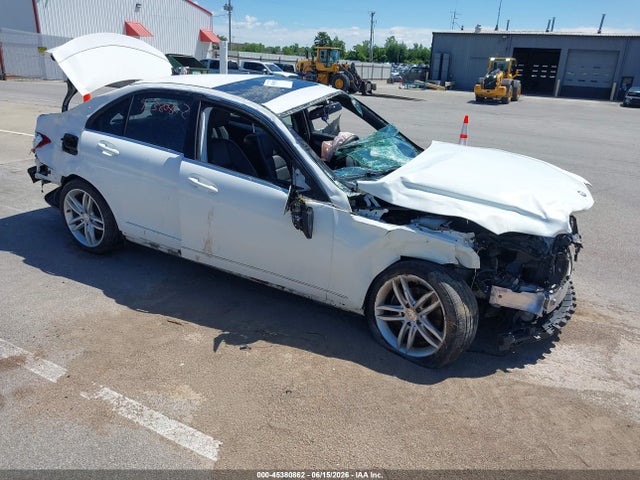 Aukcja sprzedaży 2013 Mercedes-benz C 250 Sport, vin: WDDGF4HB9DA801364, numer aukcji: 45380862