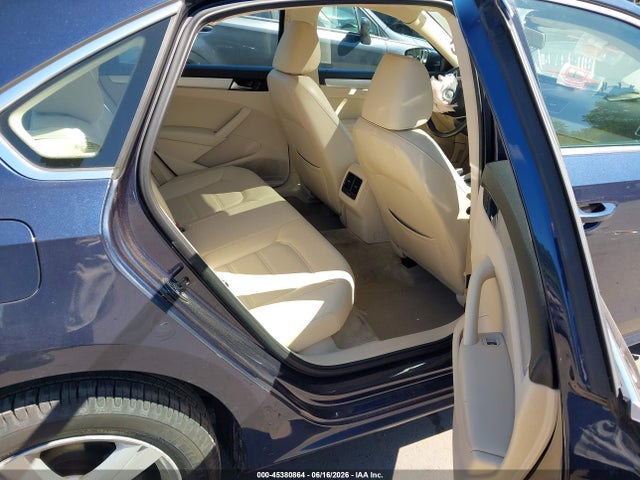 Продаж на аукціоні авто 2013 Volkswagen Passat 2.5l Se, vin: 1VWBP7A37DC093803, номер лоту: 45380864
