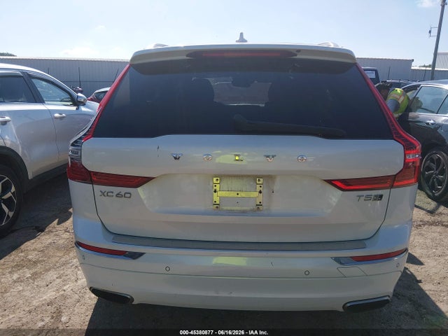 Auction sale of the 2018 Volvo Xc60 T5 Inscription, vin: YV4102RL6J1088851, lot number: 45380877