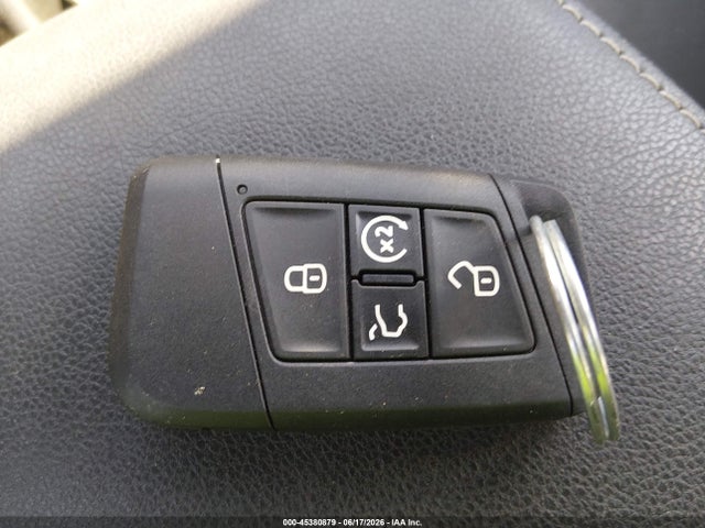 45380879 :رقم المزاد ، 3VV8B7AX1PM086123 vin ، 2023 Volkswagen Tiguan 2.0t Se R-line Black مزاد بيع