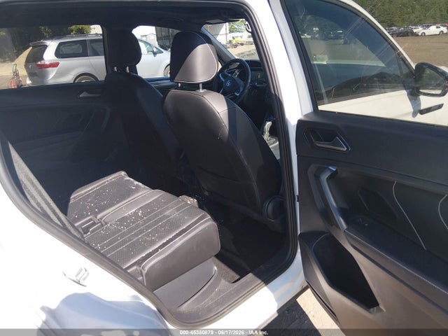 45380879 :رقم المزاد ، 3VV8B7AX1PM086123 vin ، 2023 Volkswagen Tiguan 2.0t Se R-line Black مزاد بيع