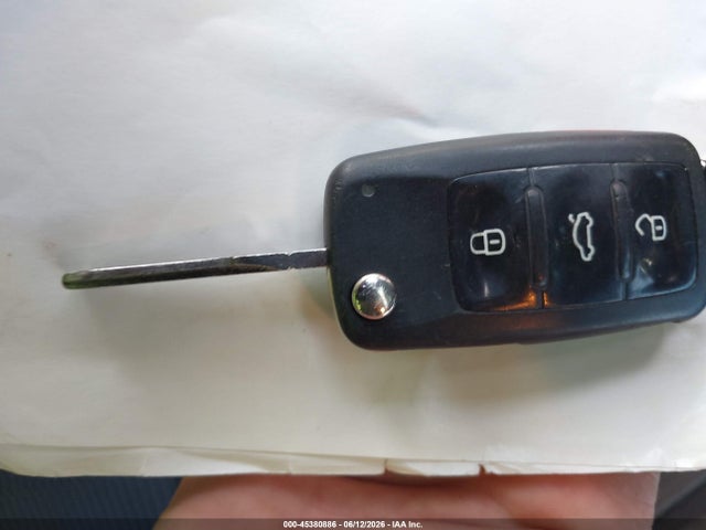 Volkswagen Beetle 1.8t Entry 2014 3VWF17AT6EM652826 Image 11