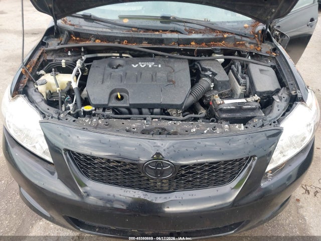 45380889 :رقم المزاد ، 1NXBU4EE8AZ356016 vin ، 2010 Toyota Corolla Le مزاد بيع