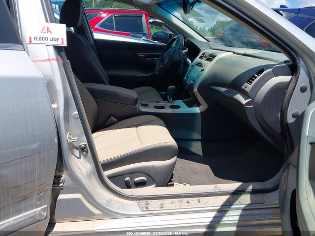 2015 Nissan Altima 2.5 Sl მანქანა იყიდება აუქციონზე, vin: 1N4AL3AP7FN344824, აუქციონის ნომერი: 45380929