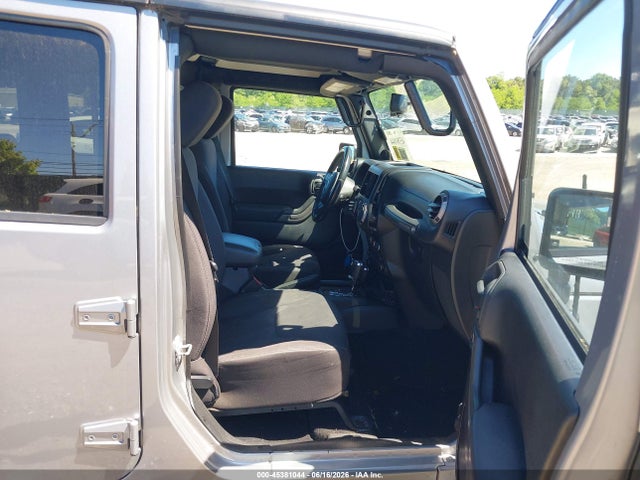 Продажа на аукционе авто 2013 Jeep Wrangler Unlimited Sport, vin: 1C4HJWDGXDL543256, номер лота: 45381044
