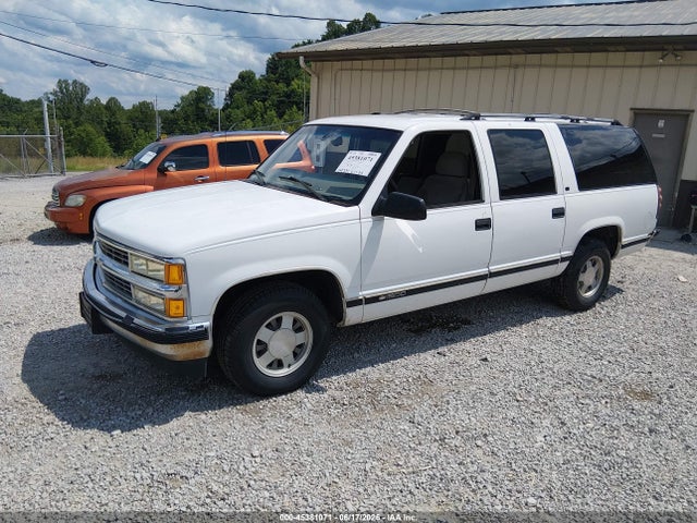 1999 Chevrolet Suburban Lt მანქანა იყიდება აუქციონზე, vin: 3GNEC16R0XG237433, აუქციონის ნომერი: 45381071