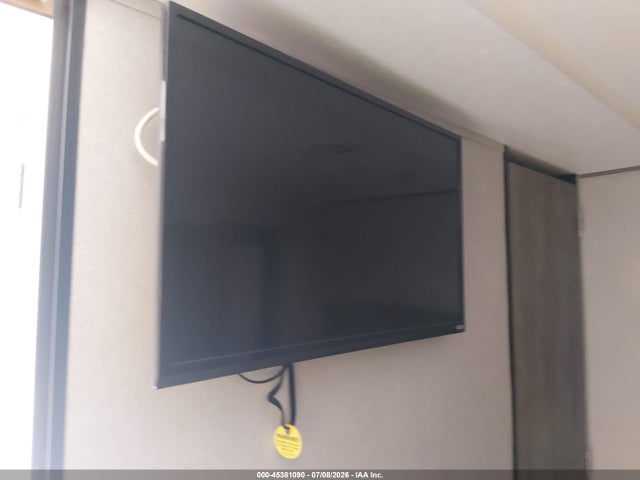 45381090 :رقم المزاد ، 4X4TVBB22K4114483 vin ، 2019 Forest River Travel Trailer Serie مزاد بيع