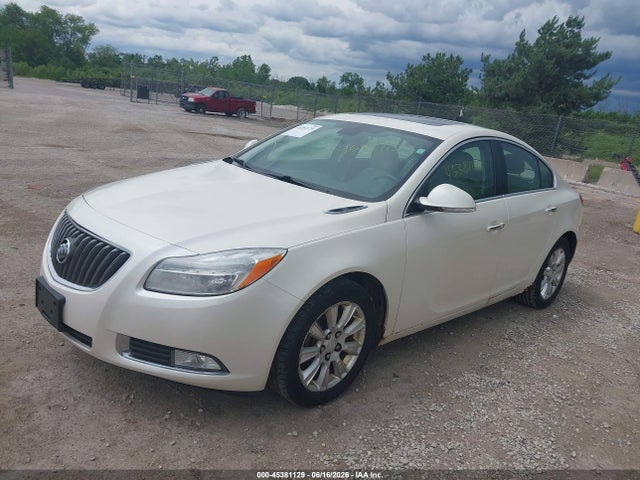 45381129 :رقم المزاد ، 2G4GS5ER1C9142201 vin ، 2012 Buick Regal Premium 1 مزاد بيع