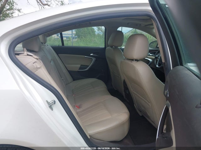 45381129 :رقم المزاد ، 2G4GS5ER1C9142201 vin ، 2012 Buick Regal Premium 1 مزاد بيع