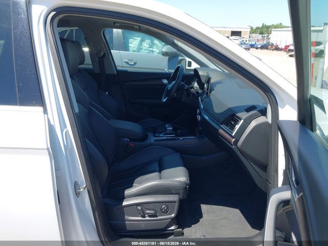 Продажа на аукционе авто 2024 Audi Q5 Premium Plus 45 Tfsi S Line Quattro, vin: WA1EAAFYXR2034335, номер лота: 45381161