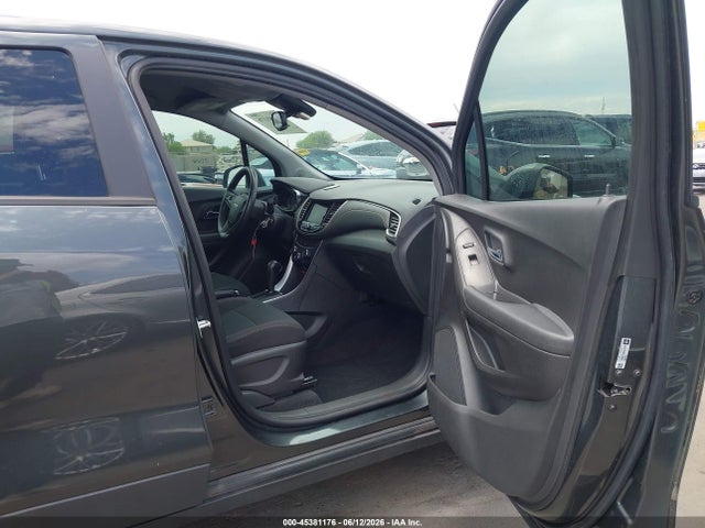 3GNCJKSB3LL209011 Chevrolet Trax Fwd Ls