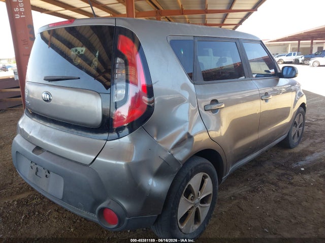 KIA Soul 2016 KNDJN2A2XG7357432 Image 4