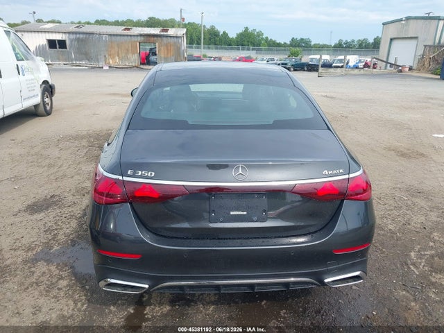 2024 Mercedes-benz E 350 მანქანა იყიდება აუქციონზე, vin: W1KLF4HB0RA021338, აუქციონის ნომერი: 45381192