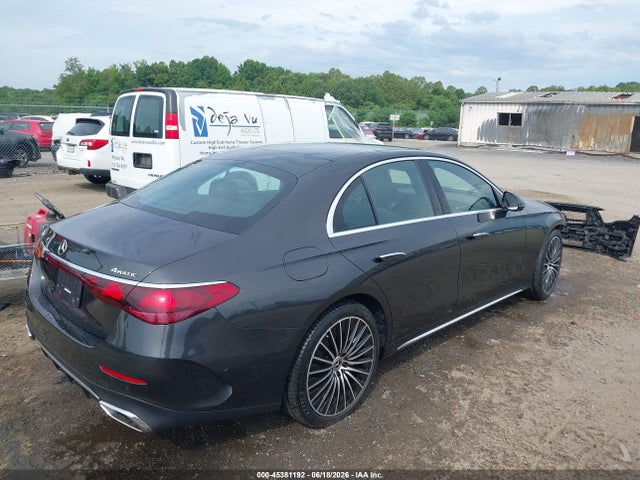 2024 Mercedes-benz E 350 მანქანა იყიდება აუქციონზე, vin: W1KLF4HB0RA021338, აუქციონის ნომერი: 45381192