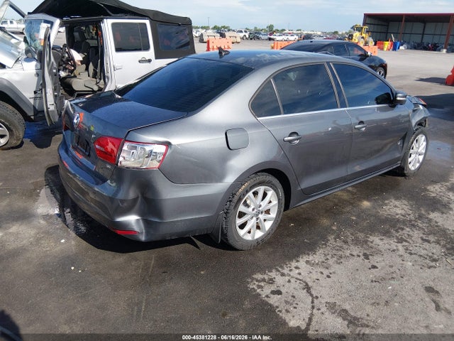 Продажа на аукционе авто 2014 Volkswagen Jetta 1.8t Se, vin: 3VWD17AJ6EM256157, номер лота: 45381228