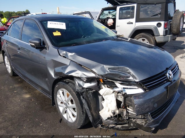 Продажа на аукционе авто 2014 Volkswagen Jetta 1.8t Se, vin: 3VWD17AJ6EM256157, номер лота: 45381228