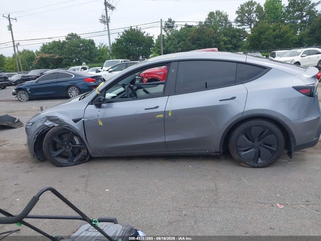 Продаж на аукціоні авто 2026 Tesla Model Y All-wheel Drive/long Range Launch Series/premium All-wheel Drive, vin: 7SAYGDEE3TA457871, номер лоту: 45381285