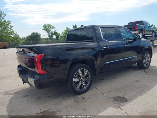5TFVC5DB6NX005479 Toyota Tundra Hybrid Capstone