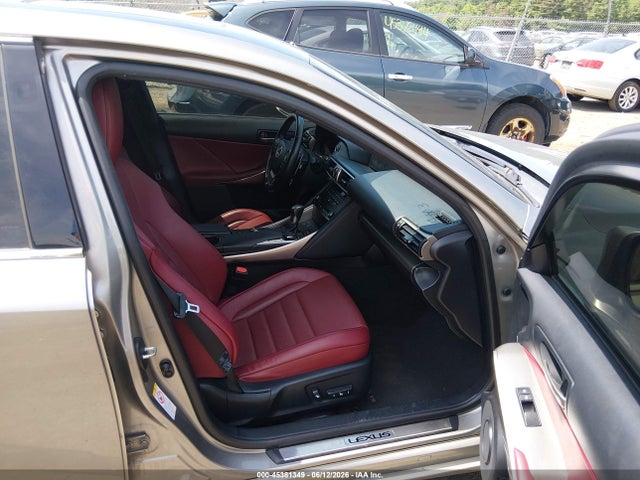 Lexus IS 300 2017 JTHCM1D2XH5023012 Image 5