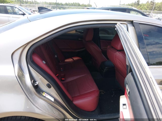 Lexus IS 300 2017 JTHCM1D2XH5023012 Image 8