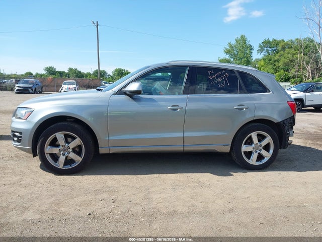 2010 Audi Q5 3.2 Premium მანქანა იყიდება აუქციონზე, vin: WA1LKAFP1AA085356, აუქციონის ნომერი: 45381395