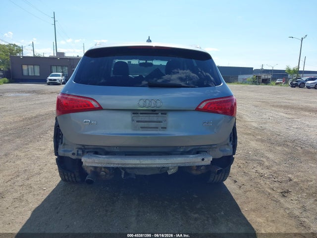 2010 Audi Q5 3.2 Premium მანქანა იყიდება აუქციონზე, vin: WA1LKAFP1AA085356, აუქციონის ნომერი: 45381395