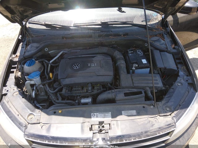 3VWD17AJ9FM259409 Volkswagen Jetta 1.8t Se