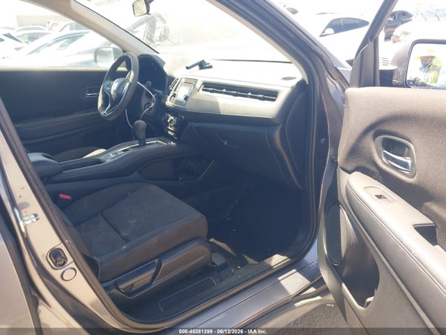 Продажа на аукционе авто 2016 Honda Hr-v Lx, vin: 3CZRU5H30GM719581, номер лота: 45381399