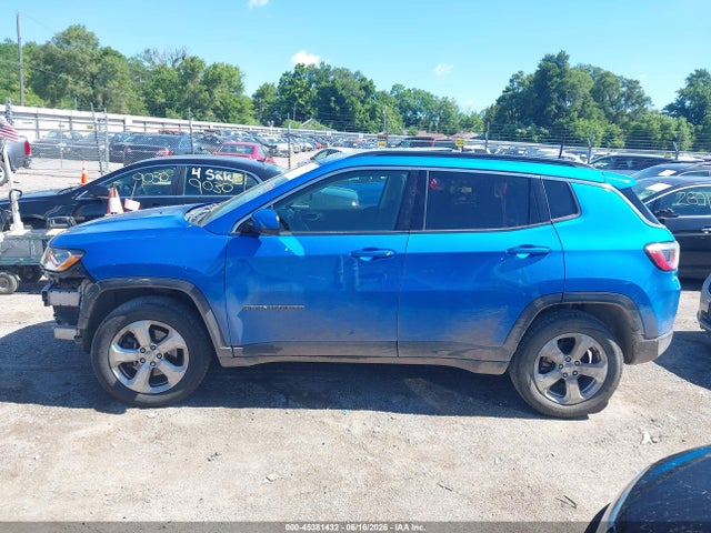 Auction sale of the 2018 Jeep Compass Latitude 4x4, vin: 3C4NJDBB4JT144275, lot number: 45381432