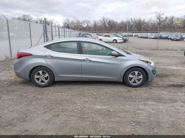 Hyundai ELANTRA SE 2015 5NPDH4AE4FH577993 Image 13