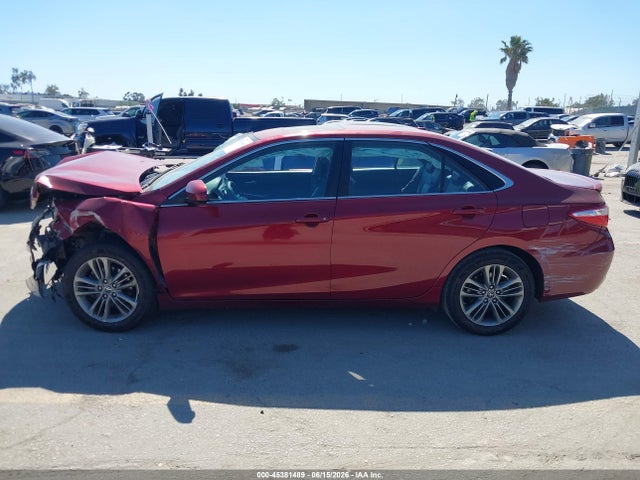4T1BF1FK1HU677144 Toyota CAMRY SE