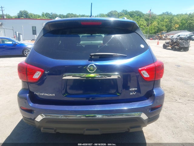 Продажа на аукционе авто 2018 Nissan Pathfinder Sv, vin: 5N1DR2MM2JC617122, номер лота: 45381527