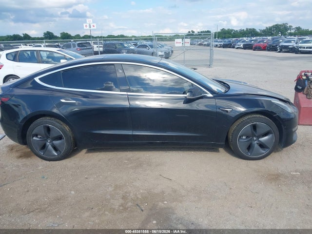 45381558 :رقم المزاد ، 5YJ3E1EA4KF317855 vin ، 2019 Tesla Model 3 Long Range/mid Range/standard Range/standard Range Plus مزاد بيع