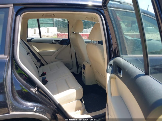 Aukcja sprzedaży 2016 Volkswagen Tiguan S, vin: WVGAV7AX9GW604806, numer aukcji: 45381575